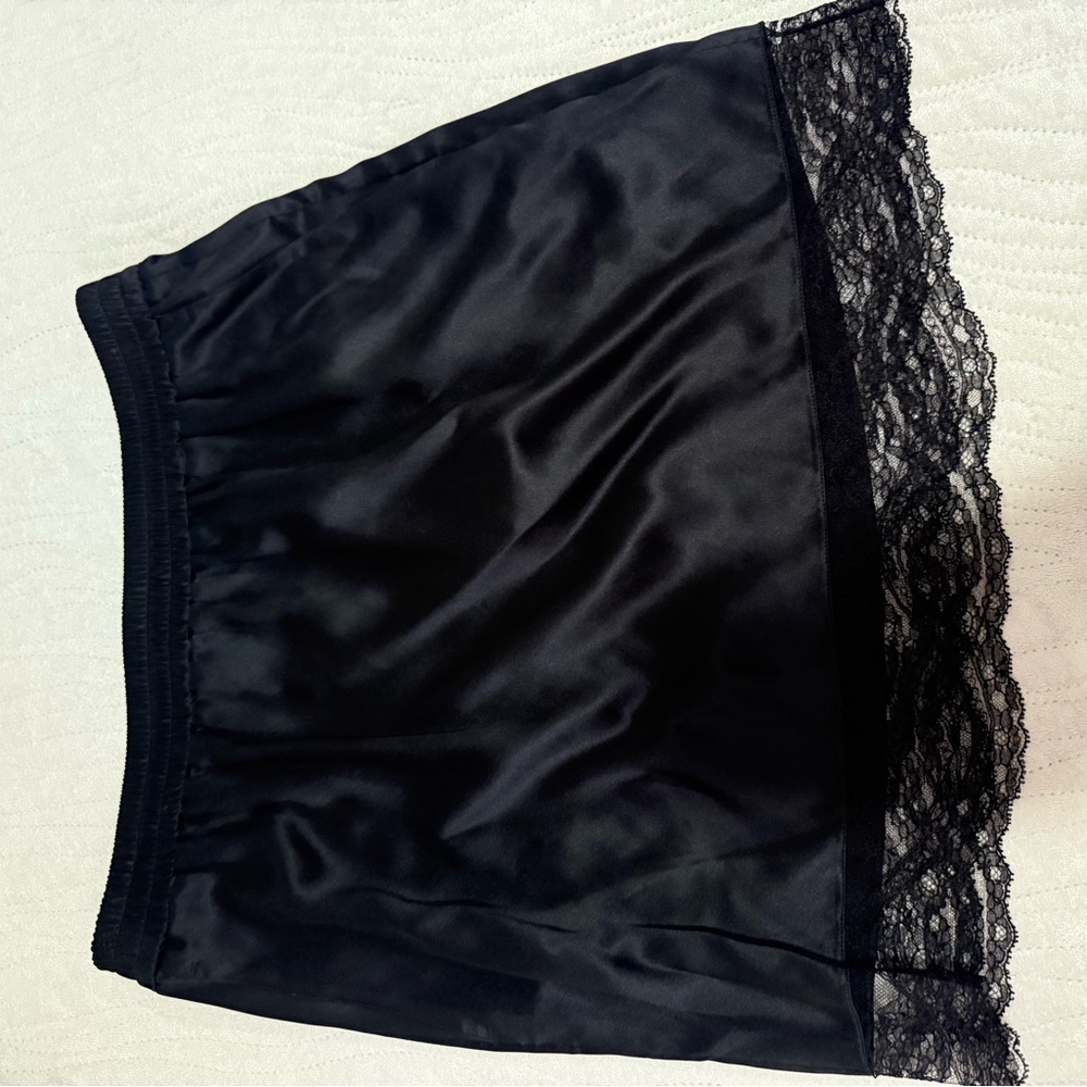 Burberry Black Satin Skirt